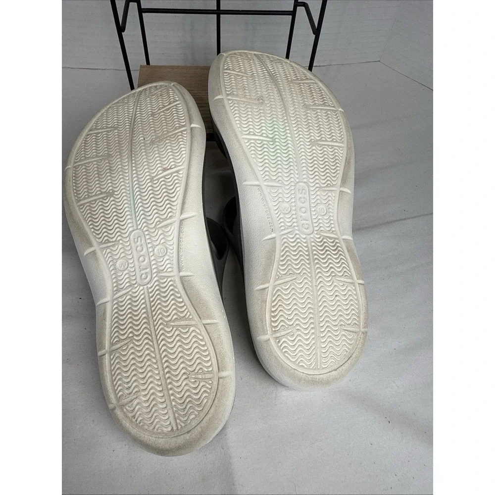 Crocs Women's Strappy Slip-On Sandals White & Gray US 10 Synthetic Upper Logo